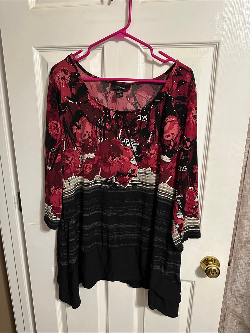 Style & Co. Black and Red Floral Scoop Neck Tunic